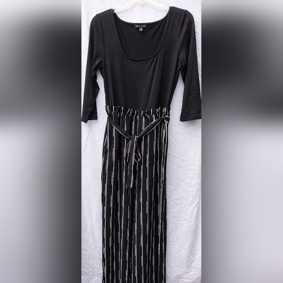 Jumpsuit - Picture 1 of 5